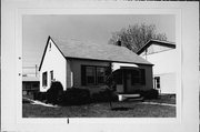 2719 S FULTON ST, a Side Gabled house, built in Milwaukee, Wisconsin in 1943.