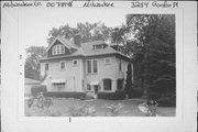 3254 GORDON PL., a Arts and Crafts house, built in Milwaukee, Wisconsin in 1912.