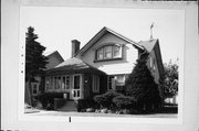 2639 N GRANT BLVD 2639 N GRANT BLVD, a Bungalow house, built in Milwaukee, Wisconsin in 1920.