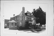 4607 W HADLEY ST, a Other Vernacular house, built in Milwaukee, Wisconsin in 1926.