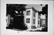 3026-28 S HANSON AVE, a Astylistic Utilitarian Building duplex, built in Milwaukee, Wisconsin in 1924.