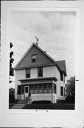 1020 E IDAHO ST 1020 E IDAHO ST, a Front Gabled house, built in Milwaukee, Wisconsin in 1901.