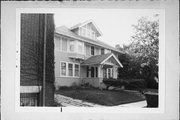 2315 E IVANHOE PL., a Arts and Crafts house, built in Milwaukee, Wisconsin in 1915.