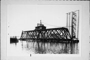 RR over Milwaukee River W of N Jefferson St., a NA (unknown or not a building) moveable bridge, built in Milwaukee, Wisconsin in 1915.