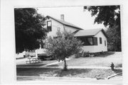 132 HILLSIDE ST, a Gabled Ell house, built in Stoughton, Wisconsin in .