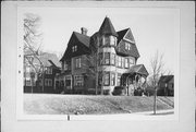 2126 W JUNEAU AVE, a Queen Anne house, built in Milwaukee, Wisconsin in 1890.