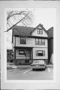 1521 E KANE, a Side Gabled house, built in Milwaukee, Wisconsin in .