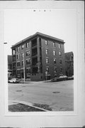 1504 W KILBOURN AVE 1504 W KILBOURN AVE, a Neoclassical/Beaux Arts apartment/condominium, built in Milwaukee, Wisconsin in .