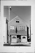 2208-10 S KINNICKINNIC AVE, a Front Gabled small retail building, built in Milwaukee, Wisconsin in .