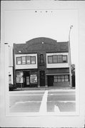 2365-69 S KINNICKINNIC AVE, a Twentieth Century Commercial retail building, built in Milwaukee, Wisconsin in 1925.
