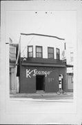 2659 S KINNICKINNIC AVE, a Commercial Vernacular tavern/bar, built in Milwaukee, Wisconsin in 1903.