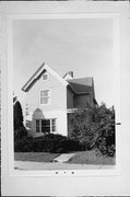 2878-78A S KINNICKINNIC AVE, a Gabled Ell house, built in Milwaukee, Wisconsin in 1912.