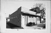 3064-3066 S KINNICKINNIC AVE, a Commercial Vernacular small office building, built in Milwaukee, Wisconsin in 1962.