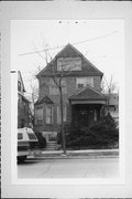 1811 E LAFAYETTE, a Queen Anne house, built in Milwaukee, Wisconsin in .