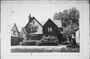 3477 N LAKE DR, a English Revival Styles house, built in Milwaukee, Wisconsin in 1925.