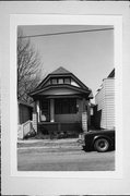 942 E LAND, a Bungalow house, built in Milwaukee, Wisconsin in .