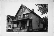 1631-1633 S LAYTON BLVD, a Front Gabled duplex, built in Milwaukee, Wisconsin in 1911.