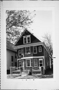 1663-1665 S LAYTON BLVD, a Front Gabled duplex/two-flat, built in Milwaukee, Wisconsin in 1941.