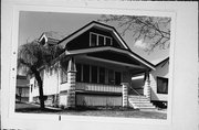 2365 S LENOX ST, a Bungalow house, built in Milwaukee, Wisconsin in 1924.