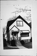2408 S LENOX ST, a Front Gabled house, built in Milwaukee, Wisconsin in .