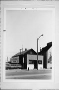 1230 W NATIONAL AVE, a Front Gabled industrial building, built in Milwaukee, Wisconsin in .
