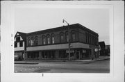 3527-31 W NATIONAL AVE, a Commercial Vernacular tavern/bar, built in Milwaukee, Wisconsin in 1907.