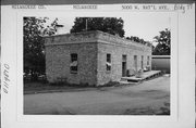 5000 W NATIONAL AVE (E OF MITCHELL), a Astylistic Utilitarian Building Government - outbuilding, built in Milwaukee, Wisconsin in 1938.