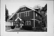 1817 E NOCK ST, a Craftsman house, built in Milwaukee, Wisconsin in .