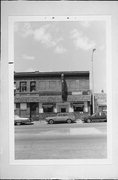 2028 E NORTH AVE, a Neoclassical/Beaux Arts tavern/bar, built in Milwaukee, Wisconsin in .