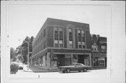 3901 W NORTH AVE, a Art Deco retail building, built in Milwaukee, Wisconsin in 1907.