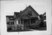 2015 E OKLAHOMA AVE 2015 E OKLAHOMA AVE, a Front Gabled house, built in Milwaukee, Wisconsin in .