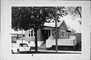 915 E OTJEN ST, a Gabled Ell house, built in Milwaukee, Wisconsin in .