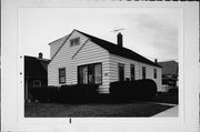 903 E LINCOLN AVE, a Minimal Traditional house, built in Milwaukee, Wisconsin in 1941.