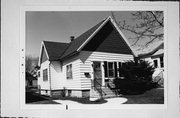 2369 S LOGAN AVE, a Front Gabled house, built in Milwaukee, Wisconsin in 1931.