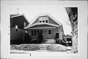 2583 S LOGAN AVE, a Bungalow house, built in Milwaukee, Wisconsin in 1923.