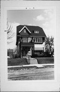 2924-26 S LOGAN AVE, a Side Gabled duplex, built in Milwaukee, Wisconsin in 1922.