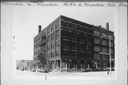 181-183 N MILWAUKEE (A.K.A. 333 E CHICAGO ST), a Commercial Vernacular industrial building, built in Milwaukee, Wisconsin in 1900.