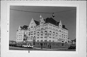 1210 W MINERAL ST, a Romanesque Revival school – elem/middle/jr high/high, built in Milwaukee, Wisconsin in 1890.