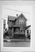 929-29A E PEARSON ST 929-29A E PEARSON ST, a Queen Anne house, built in Milwaukee, Wisconsin in .