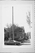2233-35 W PIERCE ST, a Gabled Ell house, built in Milwaukee, Wisconsin in .