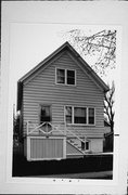 517 E POTTER AVE, a Front Gabled house, built in Milwaukee, Wisconsin in .