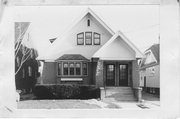 1509-1511 SPAIGHT ST, a Front Gabled duplex, built in Madison, Wisconsin in 1930.