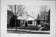 920 E POTTER AVE, a Side Gabled house, built in Milwaukee, Wisconsin in 1949.