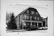1008-12 E POTTER AVE, a Front Gabled apartment/condominium, built in Milwaukee, Wisconsin in .