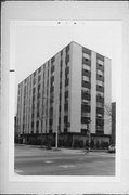1901 N PROSPECT AVE, a Contemporary apartment/condominium, built in Milwaukee, Wisconsin in 1961.