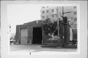 2124 N PROSPECT (AKA E WOODSTOCK GARAGE), a Twentieth Century Commercial garage, built in Milwaukee, Wisconsin in 1920.