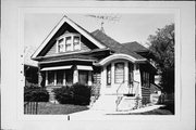 2768 S QUINCY AVE, a Bungalow house, built in Milwaukee, Wisconsin in 1926.