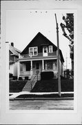 619 E RUSSELL AVE, a Front Gabled house, built in Milwaukee, Wisconsin in 1914.