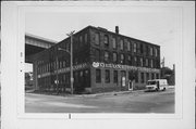 602 W VIRGINIA ST, a Commercial Vernacular industrial building, built in Milwaukee, Wisconsin in 1885.