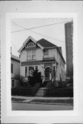 1838-1840 N WARREN AVE 1838-1840 N WARREN AVE, a Queen Anne duplex/two-flat, built in Milwaukee, Wisconsin in 1902.